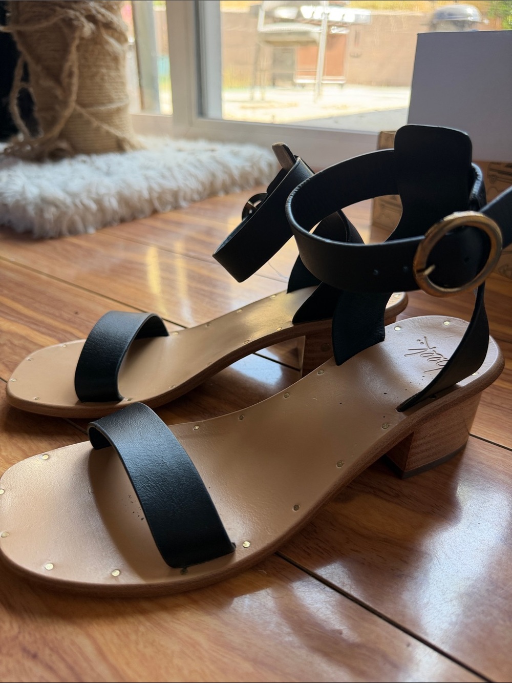 NWB BEEK Black Leather Ankle-Strap Sandals with Low Block Heel